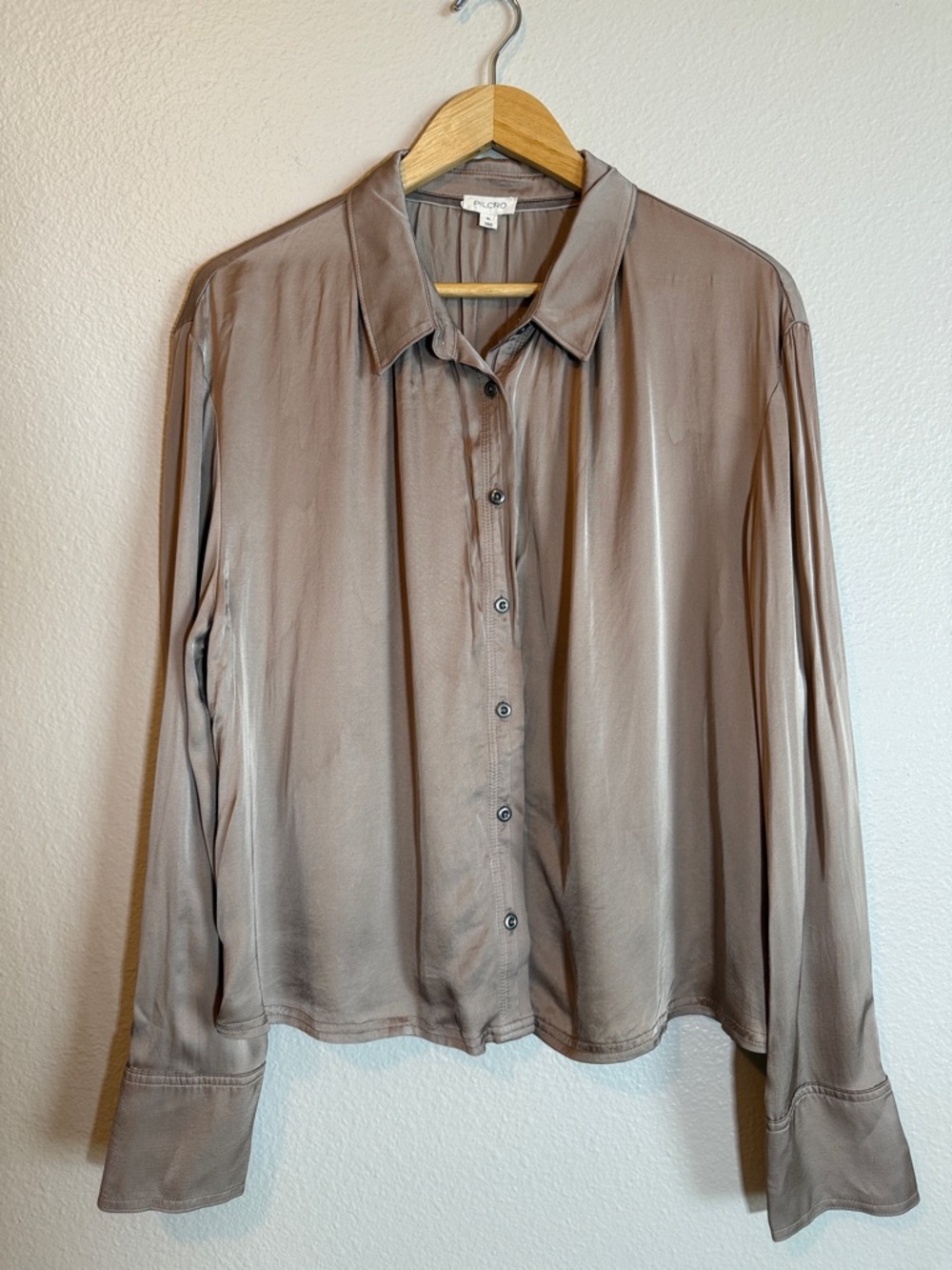 Anthropologie Pilcro Satin Crop Blouse Taupe Button Front XL Office Work FLAWED